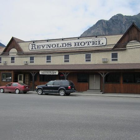 Reynolds Hotel Lillooet Exterior foto